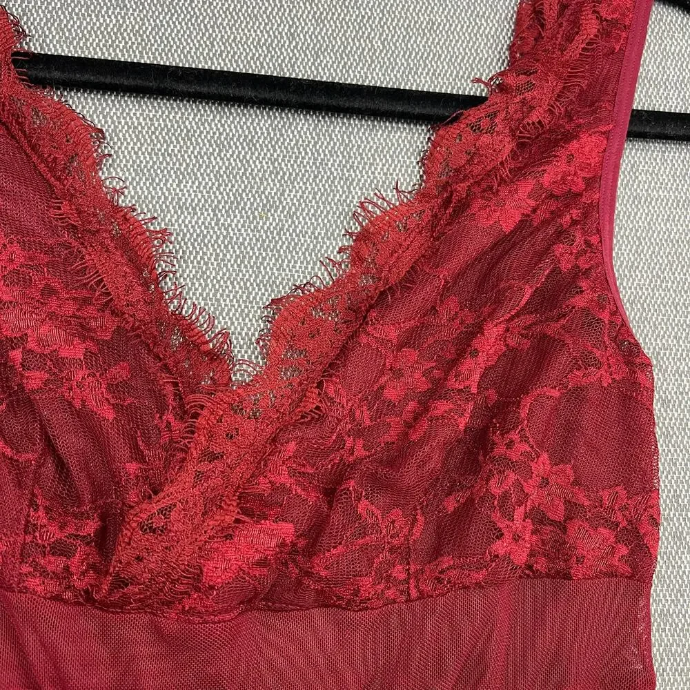 HiMiss Women's Sheer Lace Burgundy Lingerie Lightweight Soft Scratch‎ Size Small